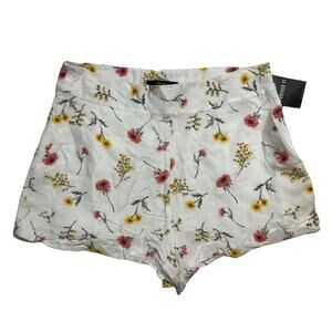 Forever 21 Women Summer Shorts M White Floral Lined 2" Inseam 29"Waist NWT Rayon